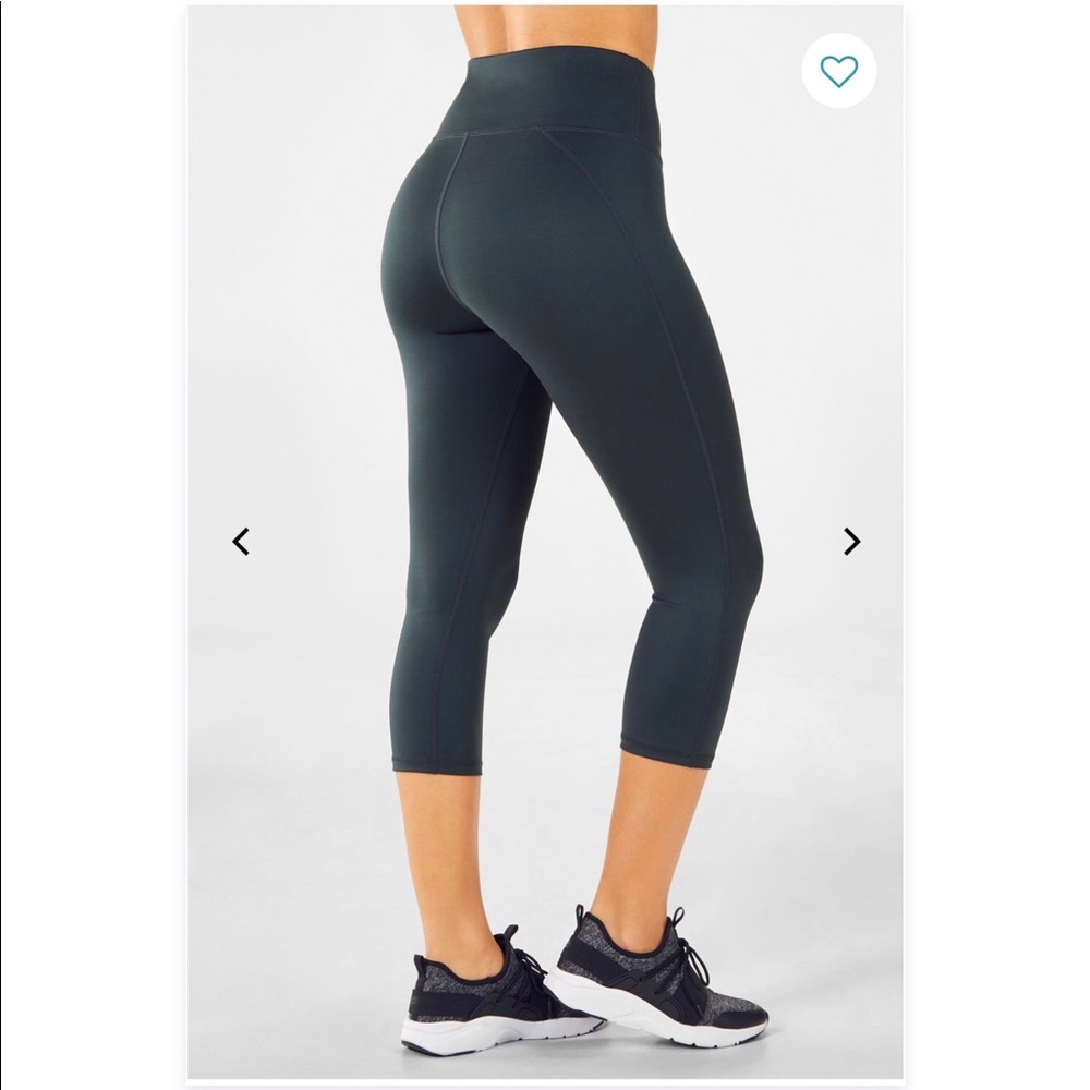 NWT Fabletics green leggings